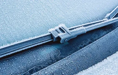 Зимние дворники против обычных: стоит ли переплачивать