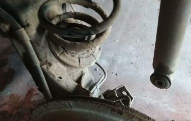 Замена задних пружин Ланос: Как поменять и снять заднюю пружину Ланос